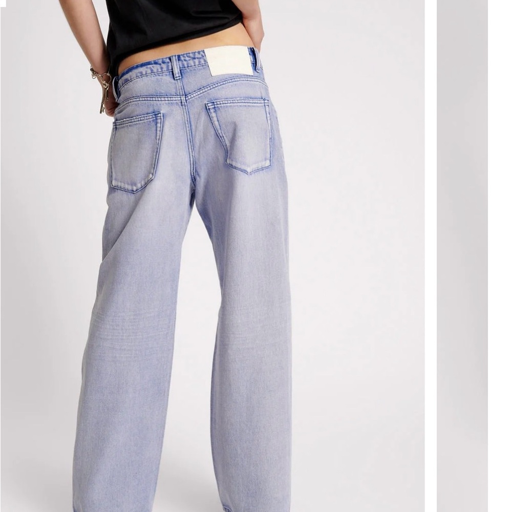 Low rise baggy jeans light wash